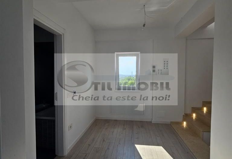 Duplex Exclusivist - P+2 - 100metri strada principala - Poză 4