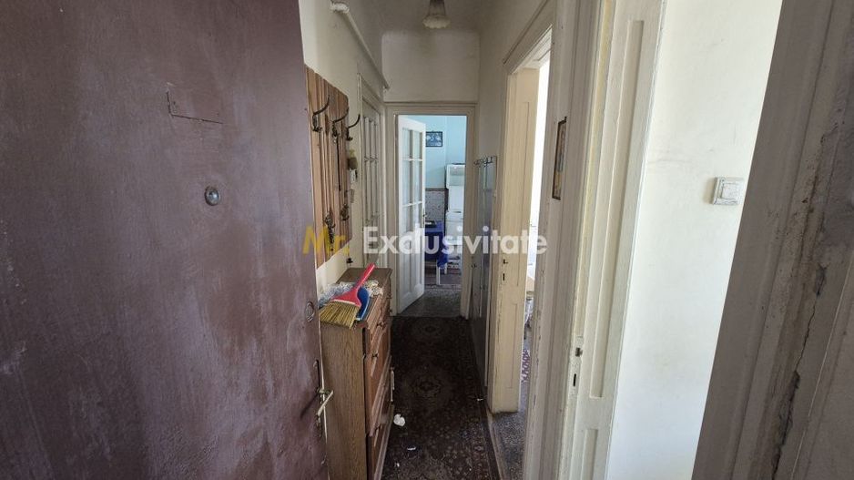 Apartament sic intr-un bloc vila interbelica - Poză 7