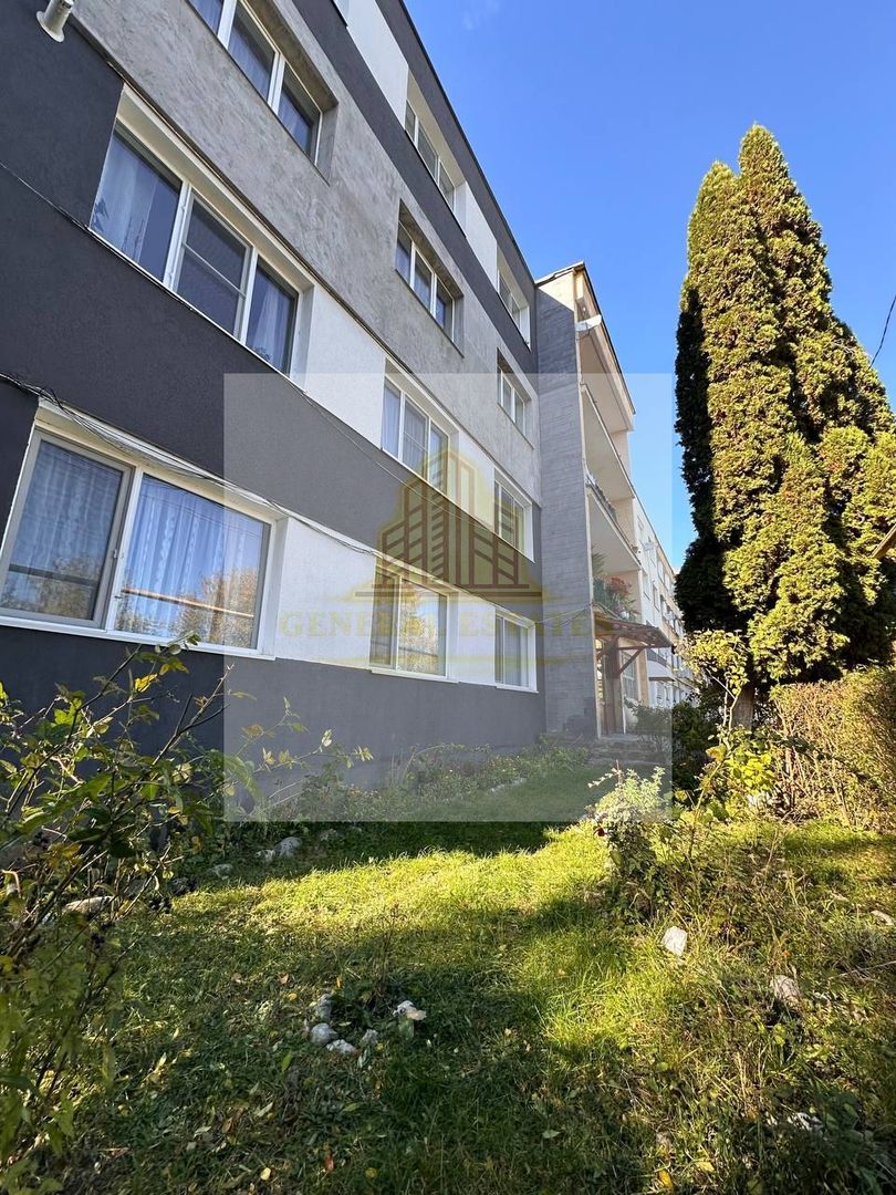 Studio luminos spre vanzaare, la poalele Pietrei Craiului – Zărnești - Poză 8