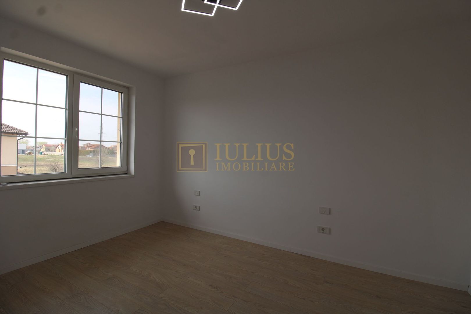 Duplex, semi-mobilat (doar bucataria) la prima inchiriere. - Poză 13