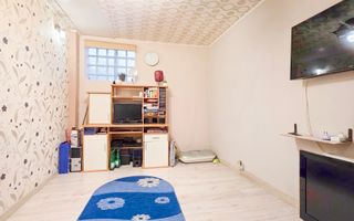 Casă de vânzare 2 camere  Mansarda + Pivnița - Belvedere - Poză 1