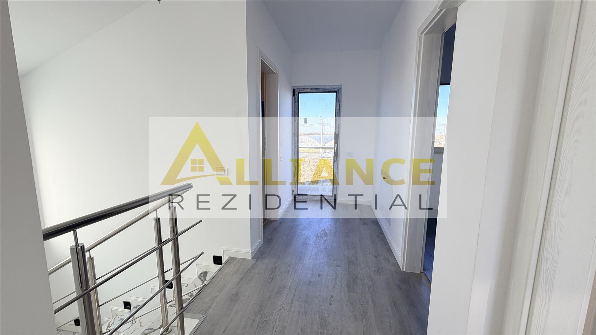 Casa viitorului  || Pompa de caldura || Panouri foto 117 kw - Poză 12