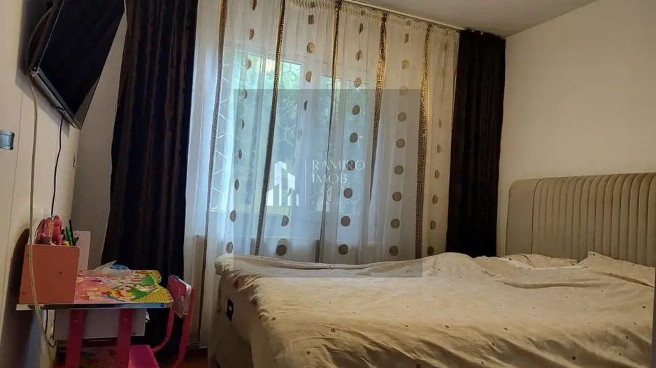 Apartament 2 camere, centrala proprie-Salaj - Poză 2