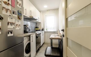 Rezervat Apartament la etajul 3 cu 2 camere la cheie in zona Romanilor - Poză 4