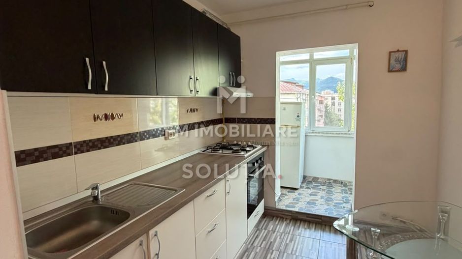 Închiriere apartament 2 camere decomandat – strada Oituz - Poză 2