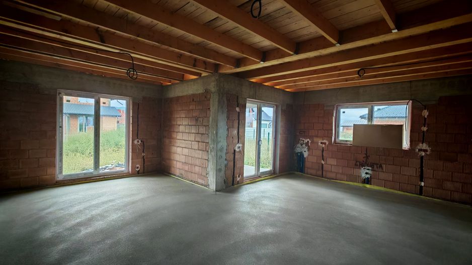 Casa la cheie in CRISTIAN pe Parter, zona de vile,250.000 euro - Poză 9