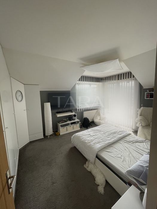 Apartament cu 3 camere, balcon, zona Florilor – Florești. - Poză 4