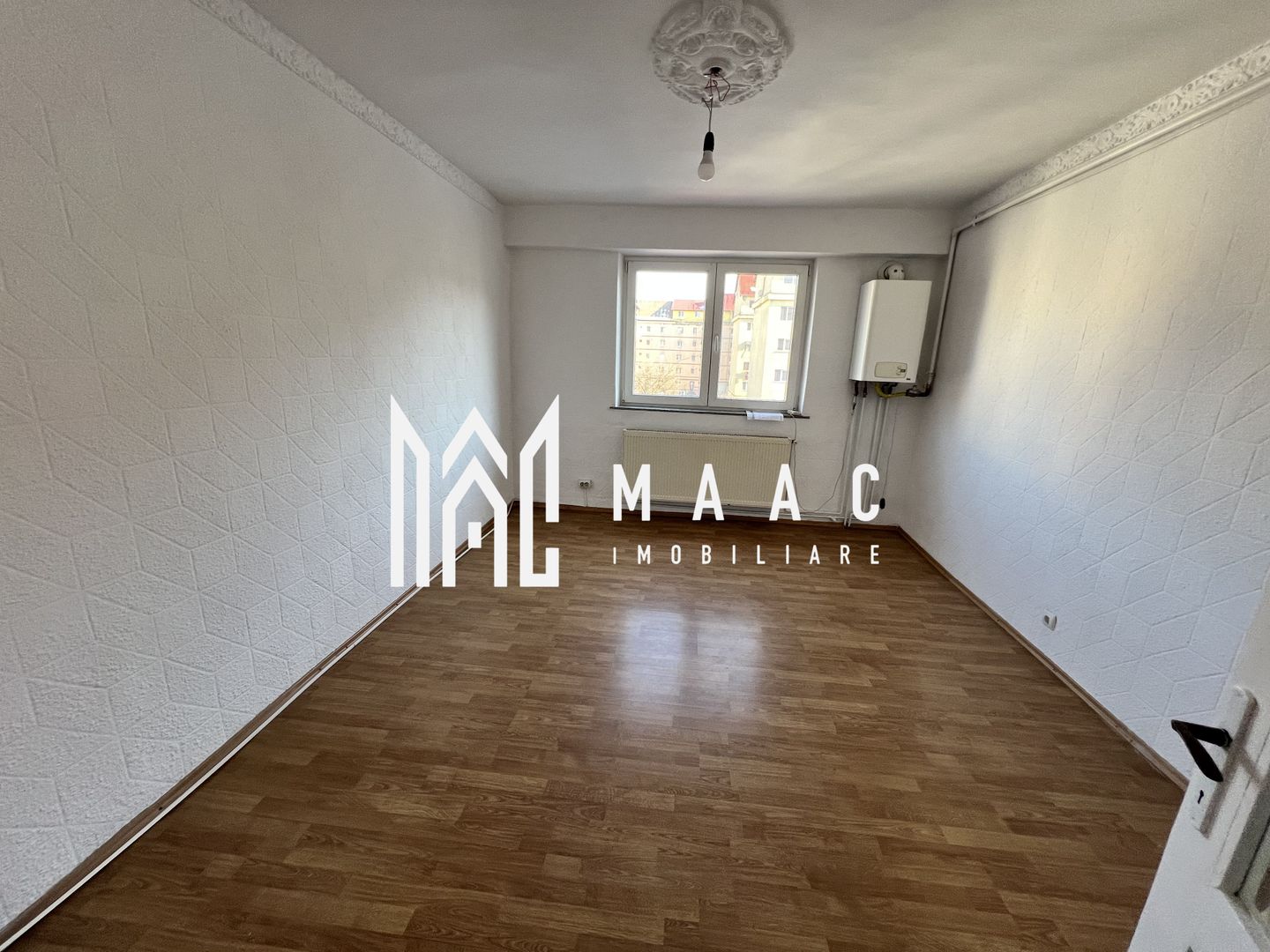 Garsoniera | Etaj 3 | Pretabil investitie | Zona Lazaret - Poză 2