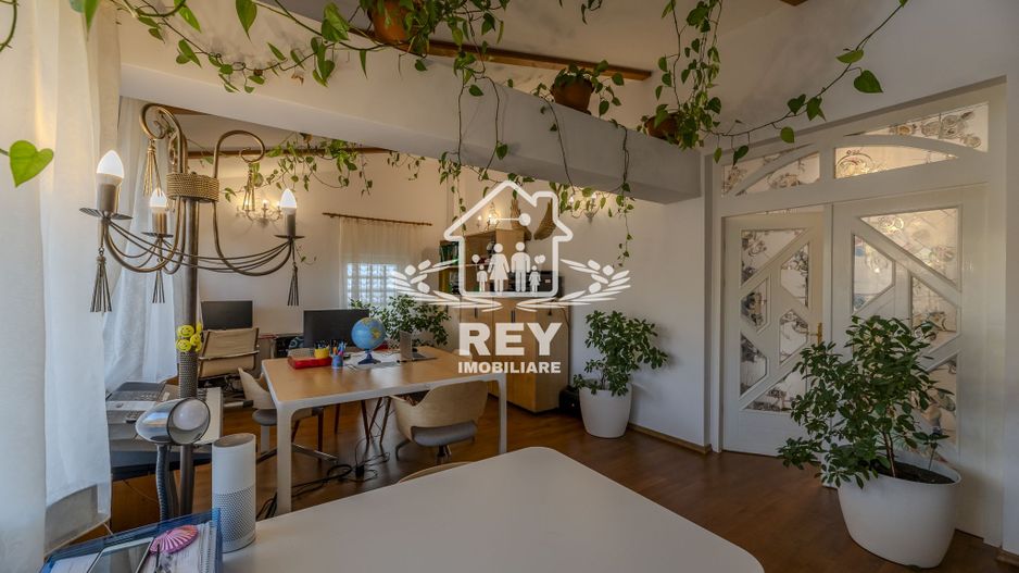 De Vânzare Vila Superba la liziera parcului Sub Arini - Poză 16