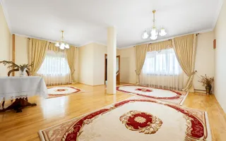 Vilă impresionantă în zonă deosebită - Poză 12