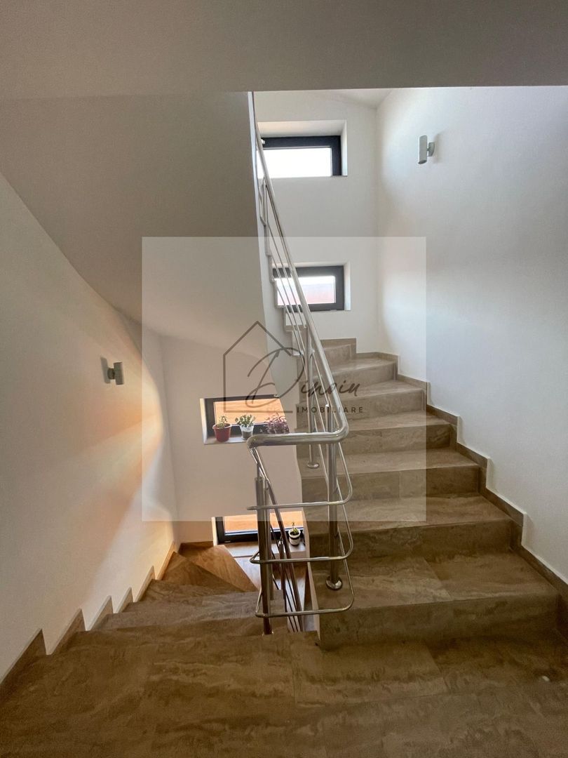 2 camere Premium I Vedere Panoramica I 82 mp - Poză 23