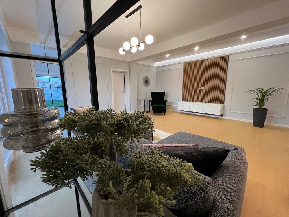 Casa Dumbravita cu 4 dormitoare si teren de 350mp - Poză 2