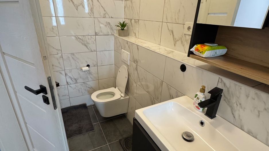 Giroc-Planetelor | Casa insiruita | 3 camere | Statie auto - Poză 15