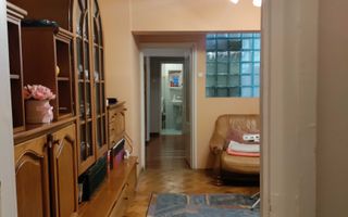 BRASADAS vinde ap 3 cam etaj 6 Careiului Micro 16. - Poză 3