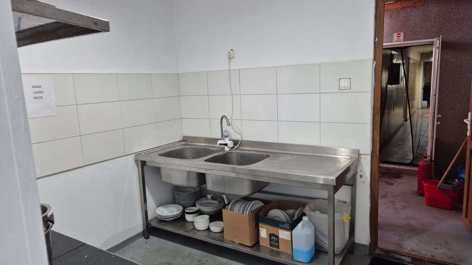 Spațiu comercial restaurant cu terasă de vânzare în  Olimp Constanța - Poză 17