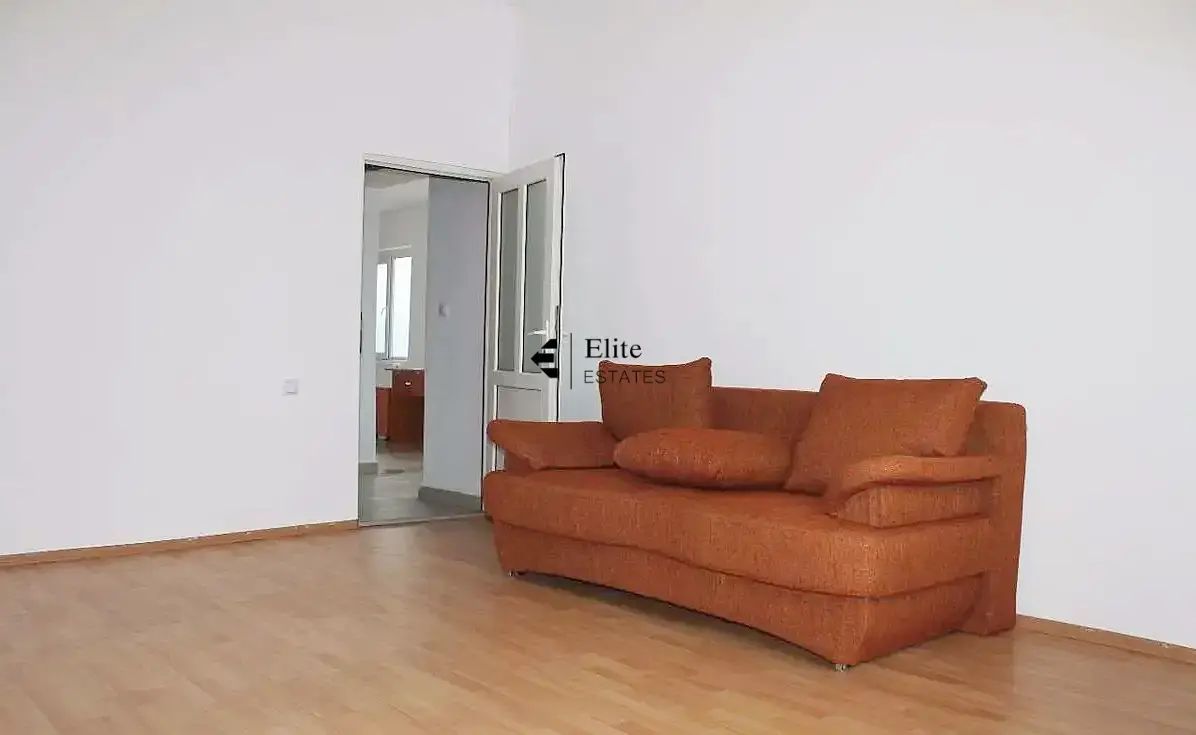 Casa cu 3 camere de inchiriat Central Oradea - Poză 6