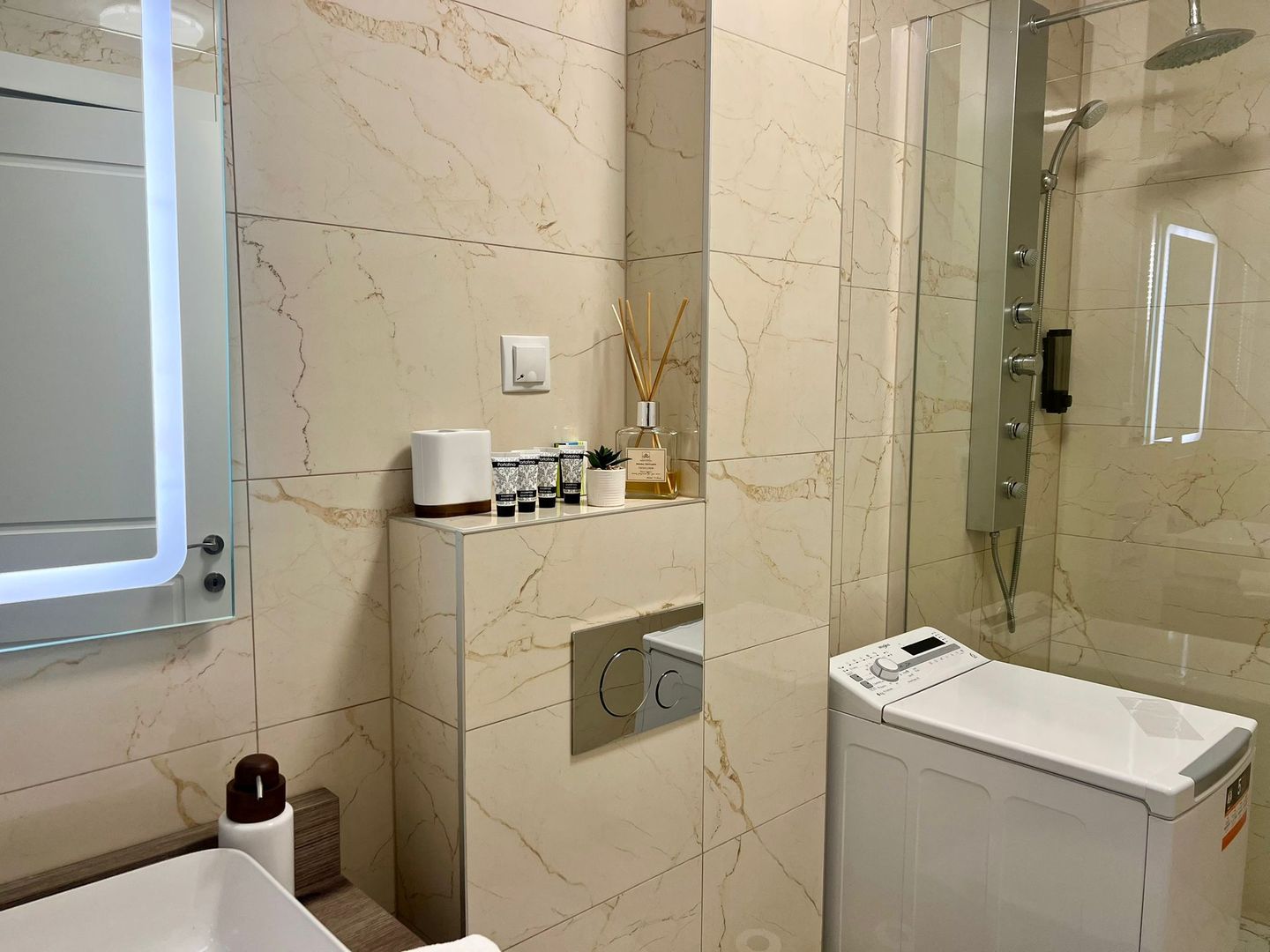 Apartament nou cu terasă 20 mp și garaj, lângă Tăietura Turcului - Poză 12