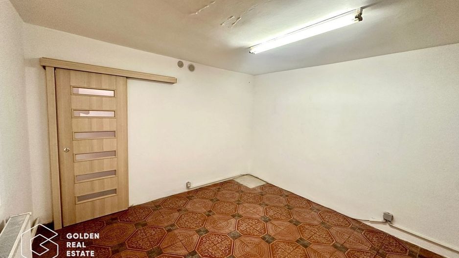 Oportunitate! Spatiu comercial modern si frumos amenajat, Uta, 4 camere, 190 mp - Poză 7