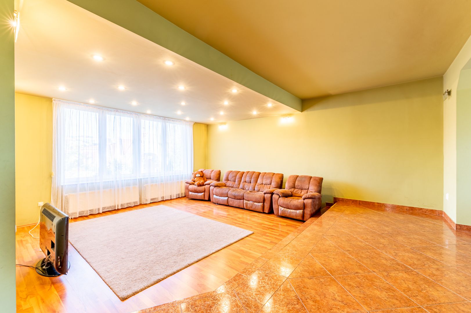 Casa deosebita, 270 mp utili, D+P+M, teren 544 mp, Andrei Muresanu - Poză 8