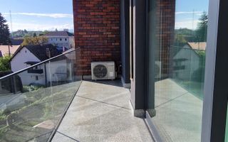 Apartament lux 80 mp utili 3 camere 2 bai si parcare subterana - Poză 16