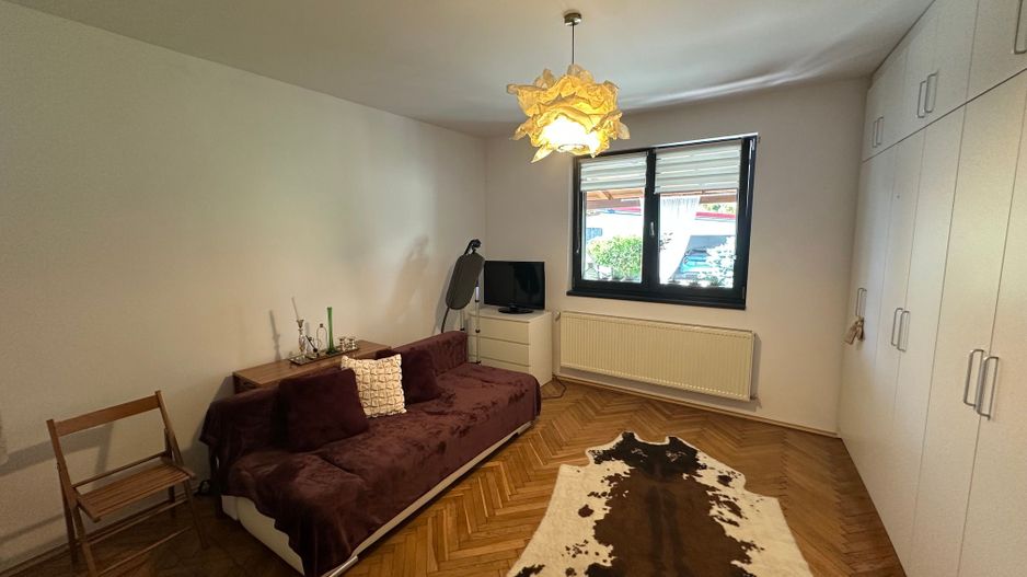 Casa Parter + Mansarda în Braytim - Poză 17