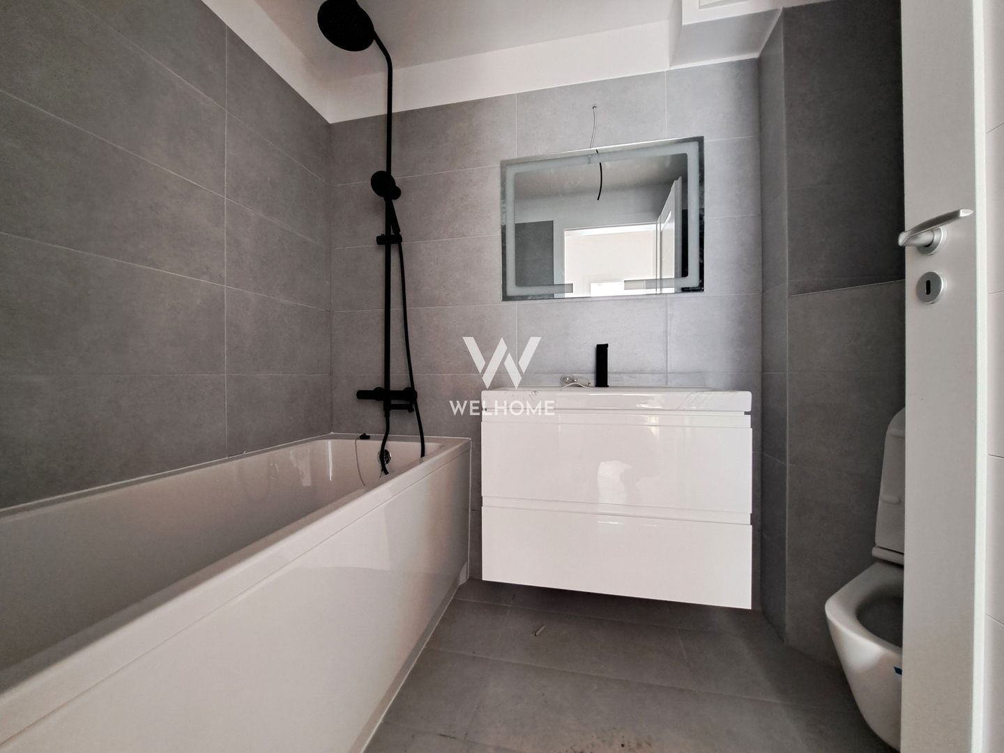 Apartament 4 camere, 2 bai - spatiu si confort - Poză 9