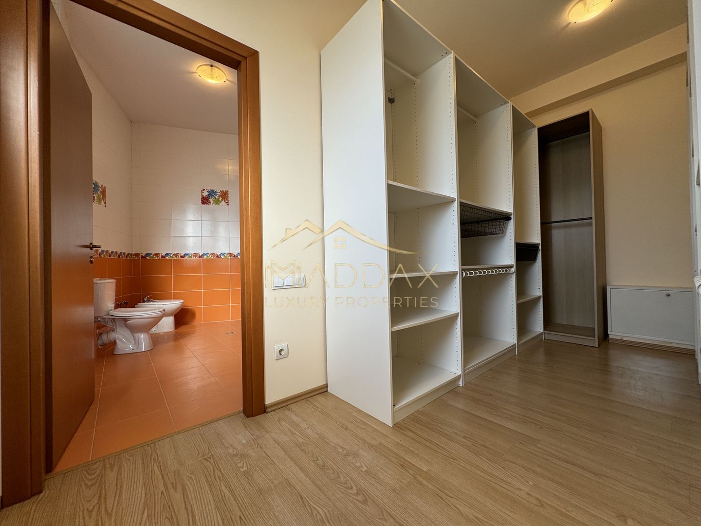 Vila Individuala 7 camere*Piscina*Teren 1000 mp / 8 parcari// Erou Iancu Nicolae - Poză 36