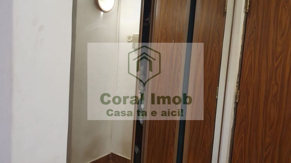 Vanzare un apartament de  2 camere in zona Obor, - Poză 5