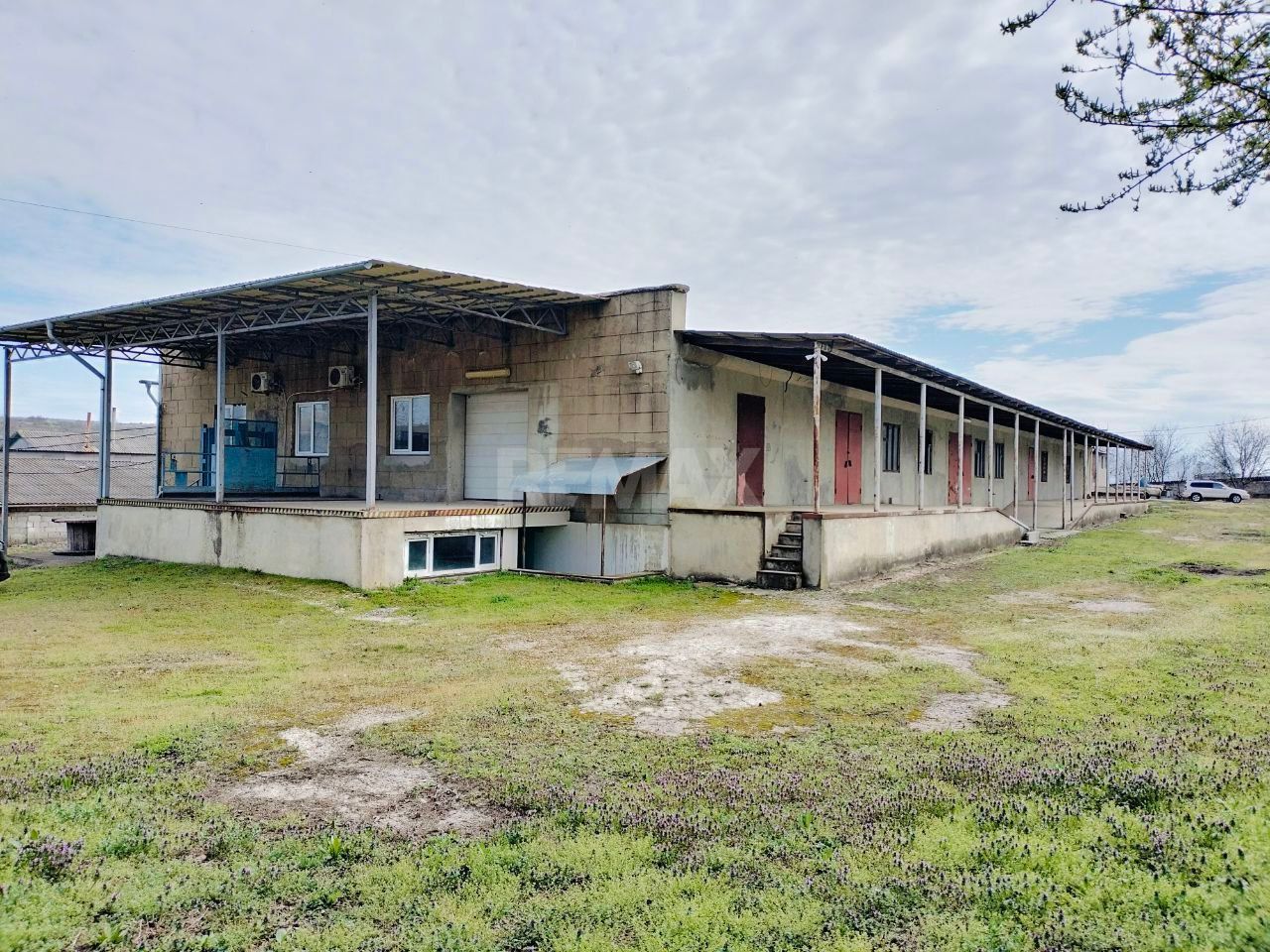 Depozit industrial cu infrastructură completă – Peresecina - Poză 1