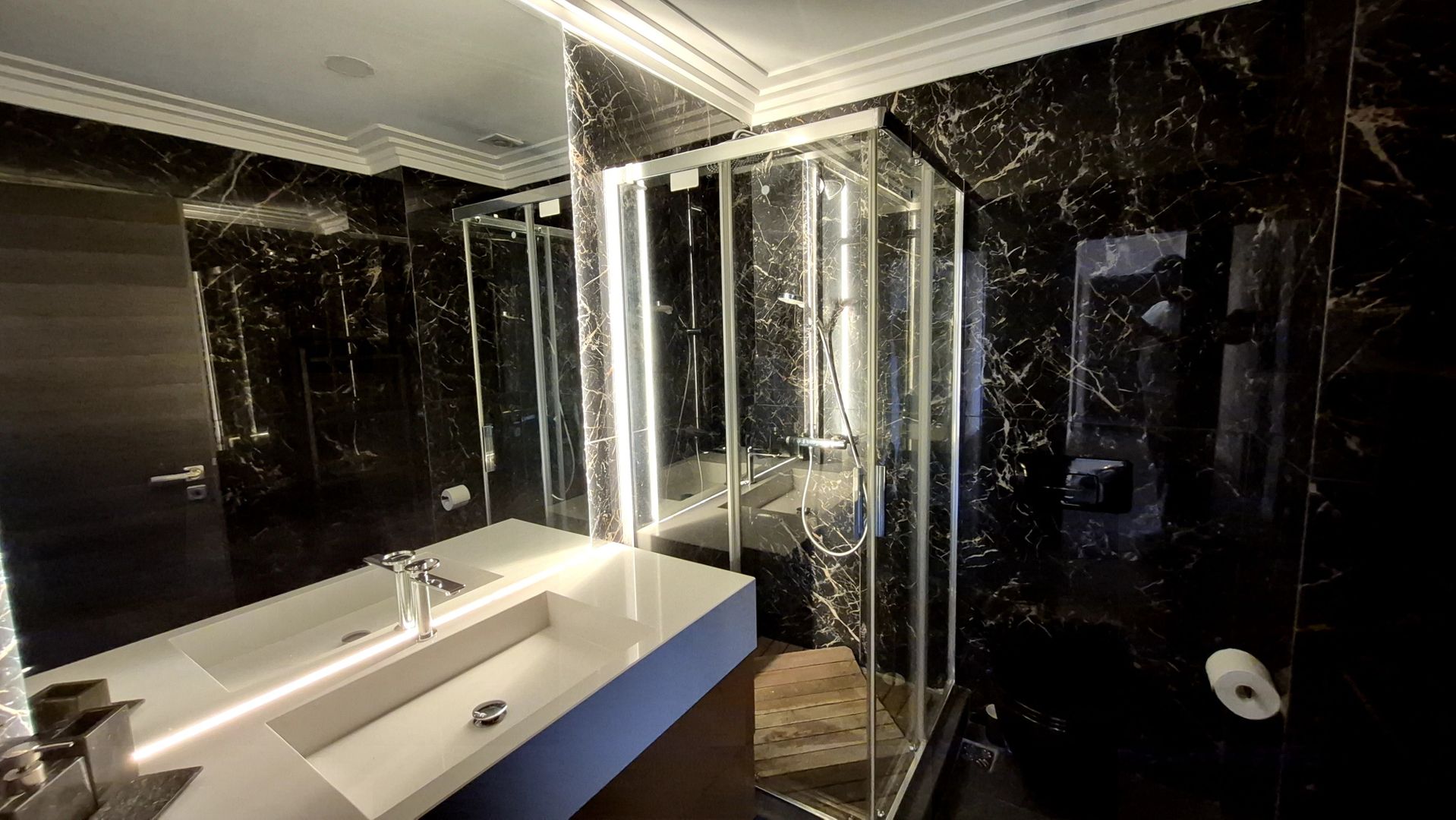 Apartament exclusivist cu 4 camere 146,89 mp Emerald Residence vedere Lacul Tei, - Poză 19