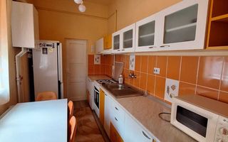 Casa de inchiriat cu 2 camere-Str Dorobantilor-Top Med - Poză 5