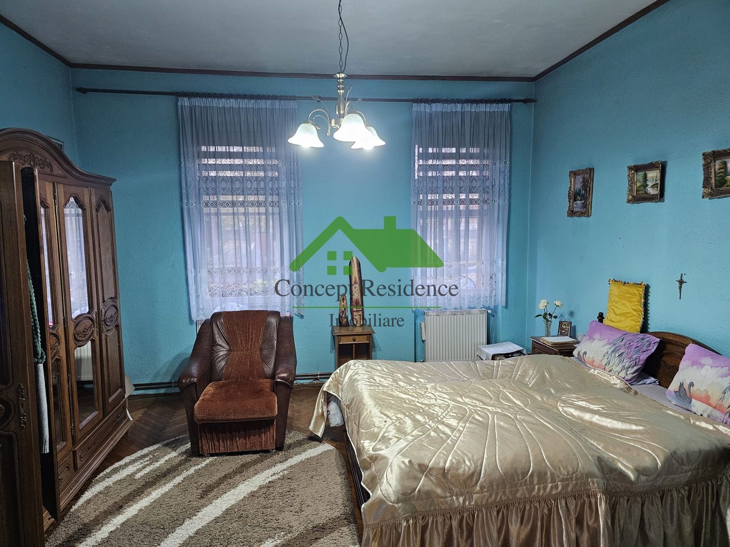 🏡 Casă cu demisol, parter și mansardă – Str. Victoriei, zonă centrală - Poză 7