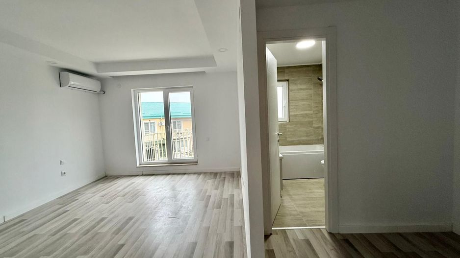 Cosmopolis - Vila N cu 2 Dormitoare si gradina proprie - Poză 4