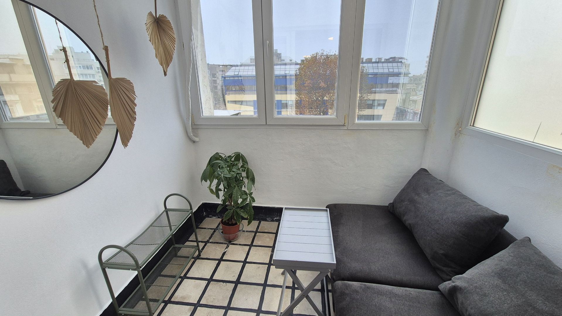 Apartament cu 2 camere + 1 camera de serviciu -  78,67 mp - Piata Romana - Poză 5