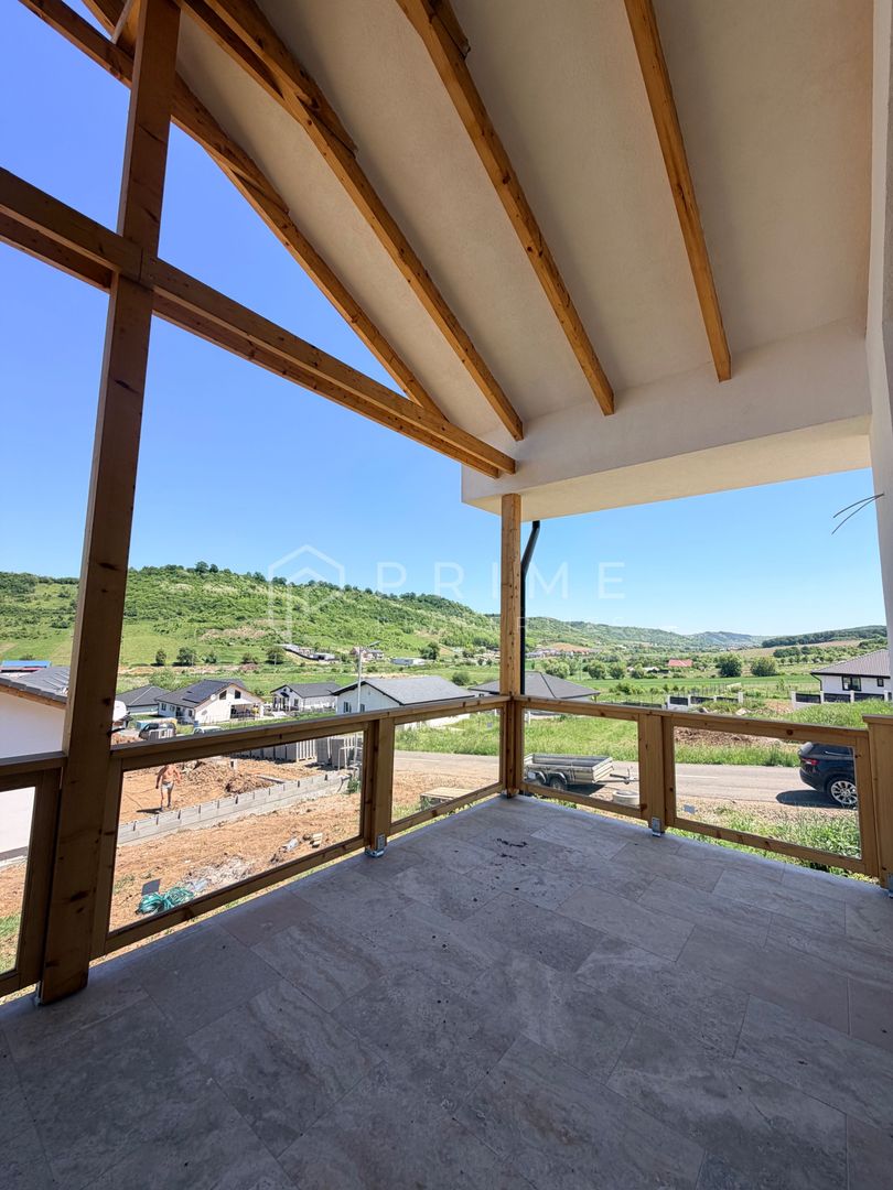 Vilă chalet modern cu perete panoramic de sticlă - Livezeni, Mureș - Poză 7