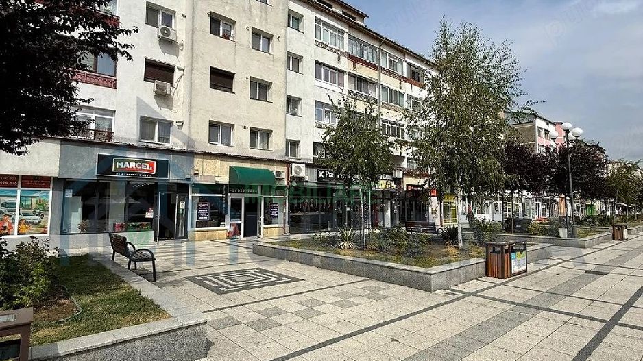 Închiriere spațiu comercial ultracentral, Pașcani – 60 mp - Poză 4