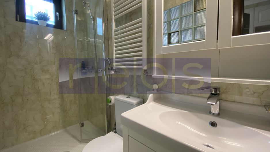 Studio | CAPITALE - Poză 10