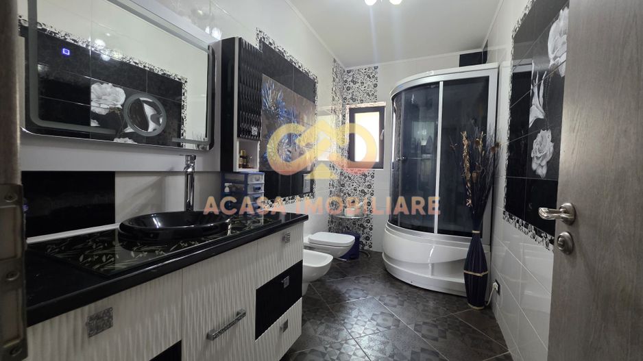 BUCIUM VILA 5 CAMERE 193MP  TEREN 1700MP - Poză 20