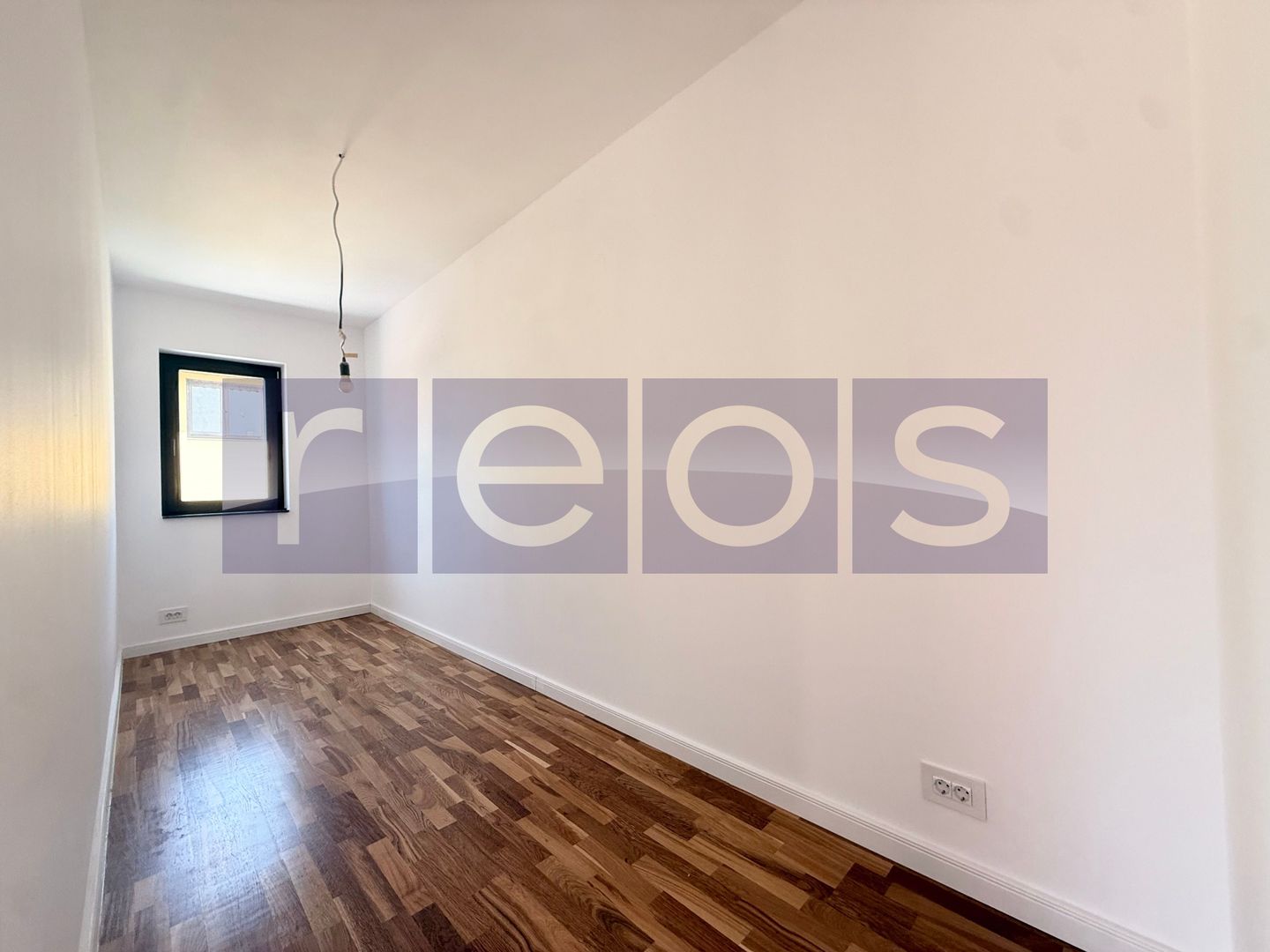 VÂNZARE VILĂ | ZONA OZANA | 5 CAMERE | ÎNCĂLZIRE ÎN PARDOSEALĂ - Poză 13
