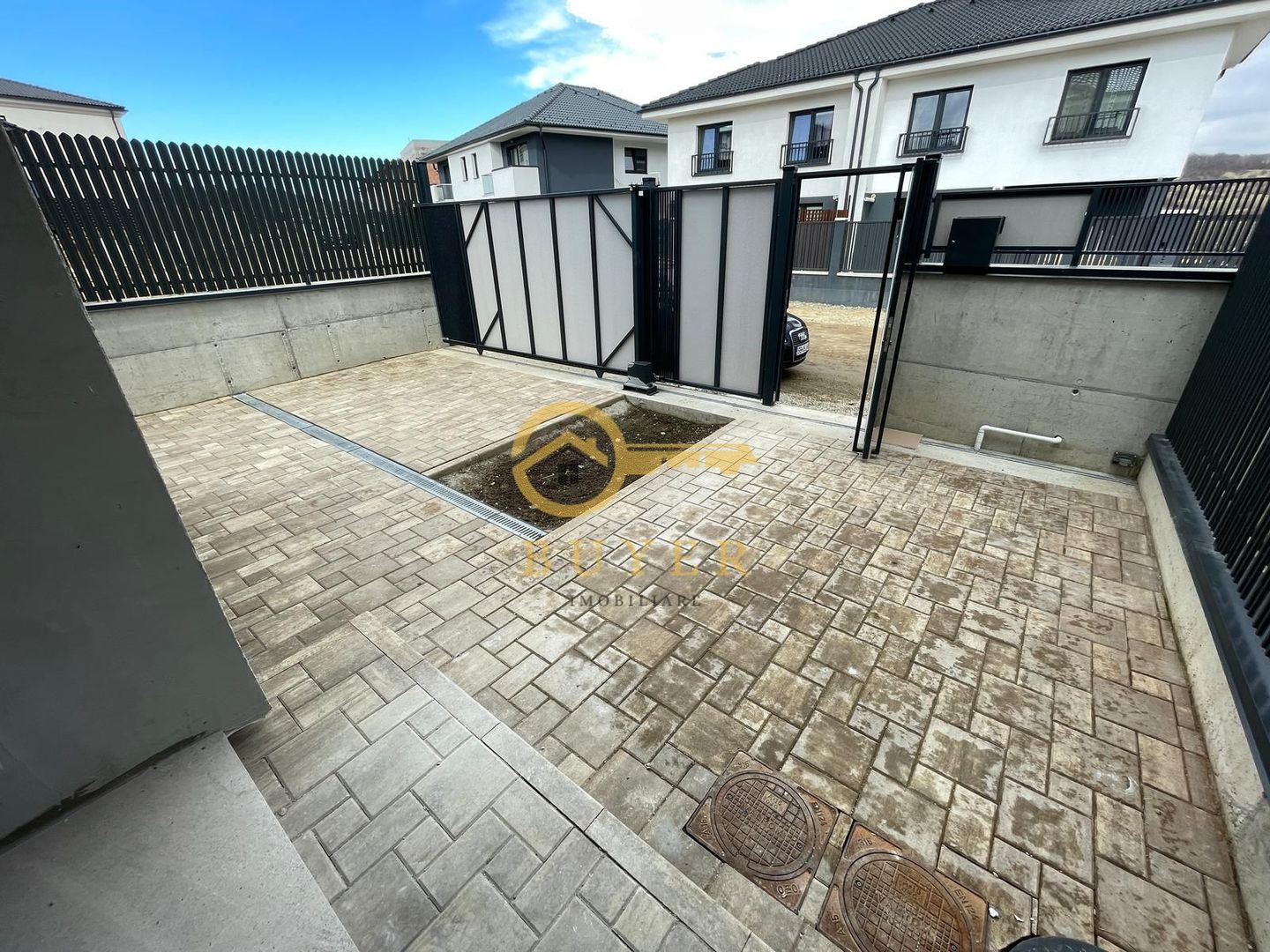 Casa Premium in Cisnadie- Cisnadioara- Finisaje calitate superioara - Poză 1