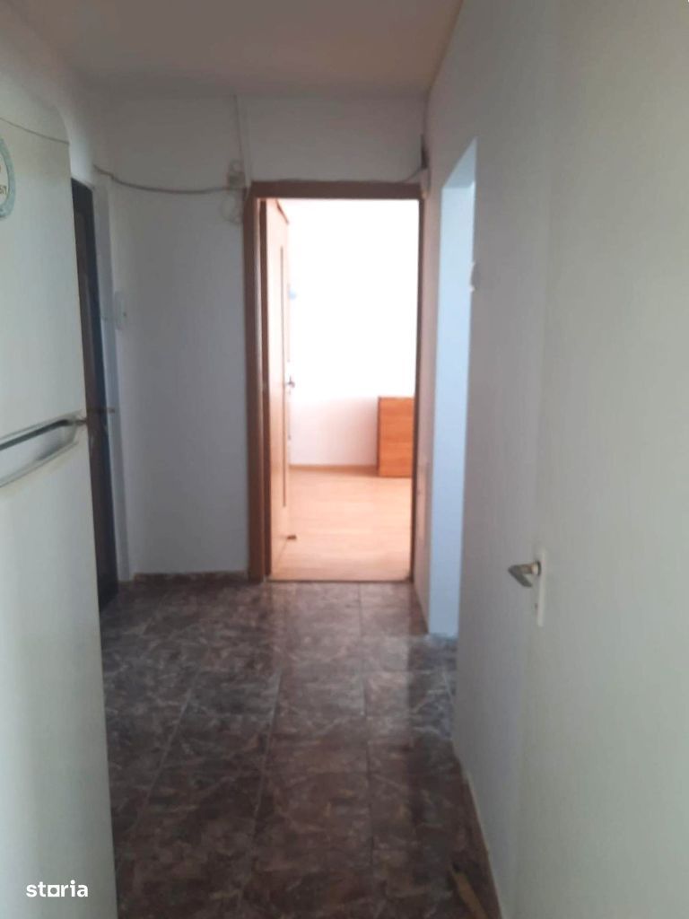 Apartament Luminos cu Vedere la Piscină – Berceni, Strada Izvorul Oltu - Poză 5