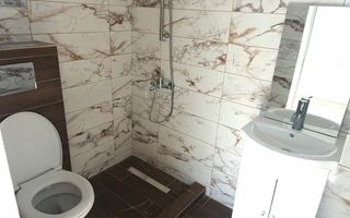 Case noi și ieftine, pe lacul Crevedia. - Poză 9