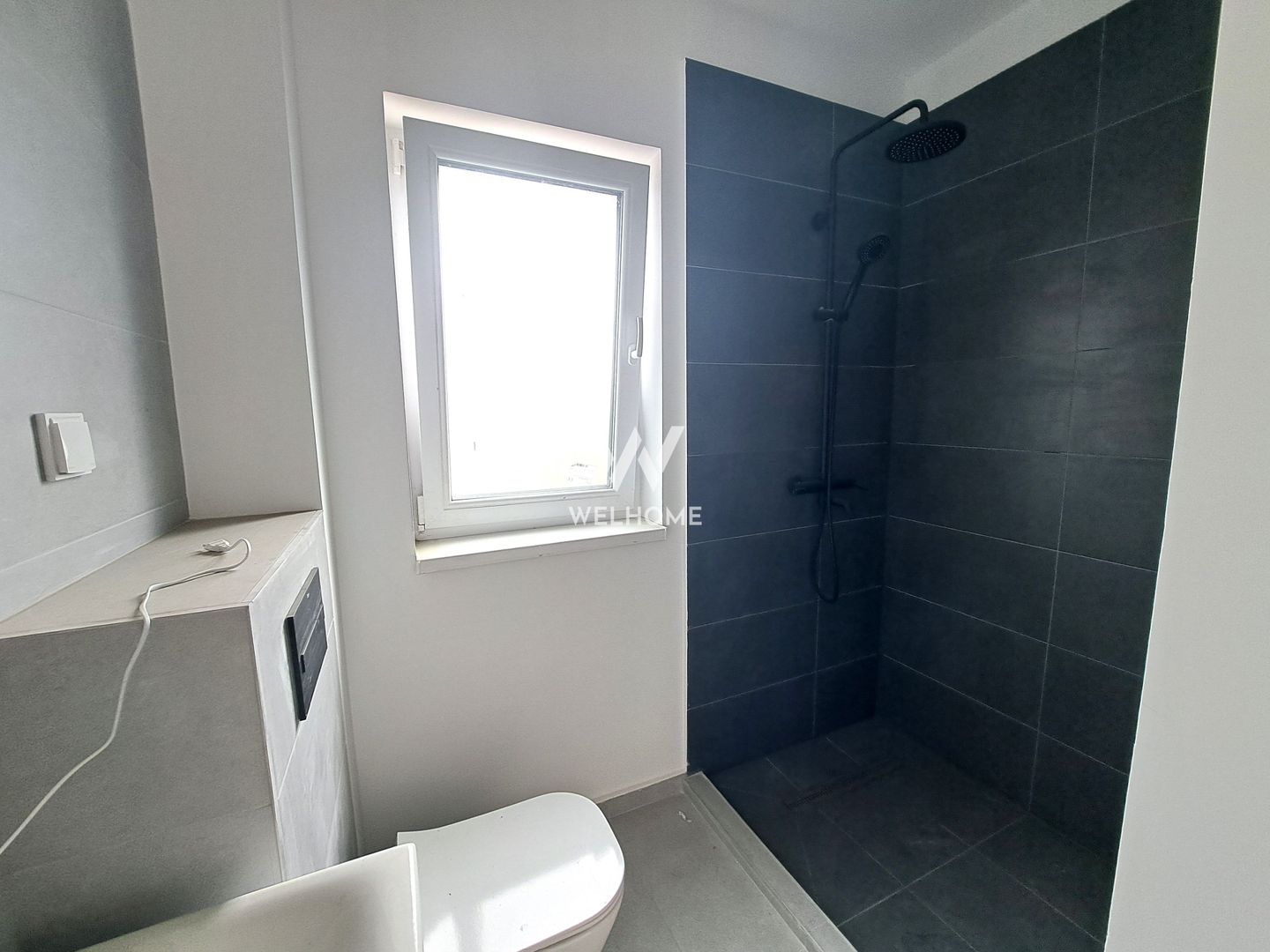 Apartament 4 camere, 2 bai - spatiu si confort - Poză 6