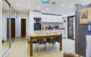 Apartament 3 camere, etajul 1, zona Alfa - Poză 1