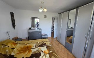 Vand apartament cu 4 camere aproape de centru - Poză 13