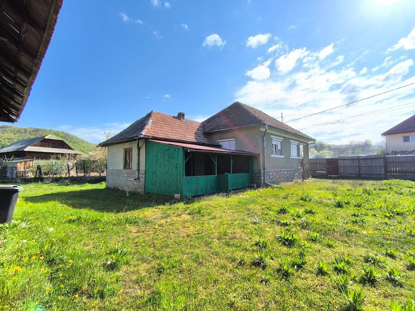Casa cu sura de vanzare Valea Draganului - Poză 7