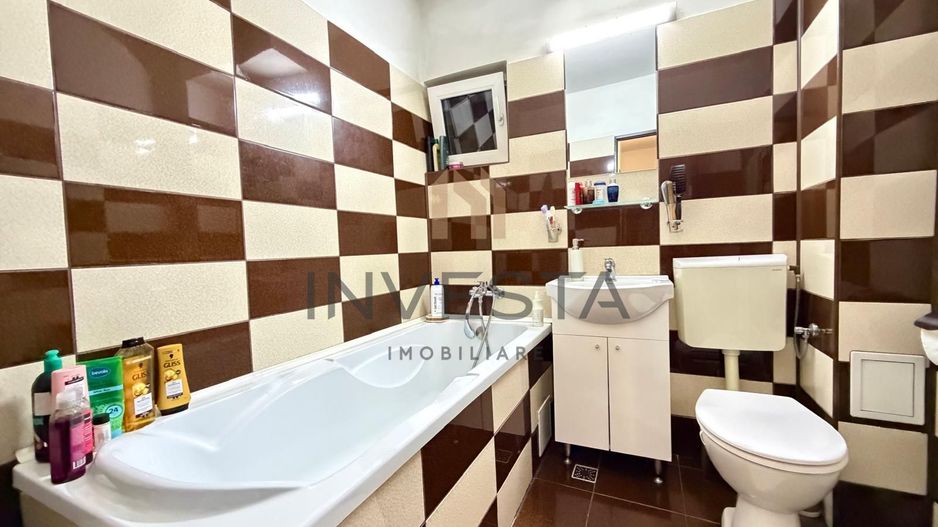 Apartament cu 3 camere pe strada Bucuresti ! - Poză 9
