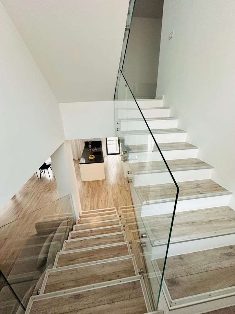 Vila Individuală Elegantă cu 6 camere, Curte Proprie–Padurea Baneasa - Poză 6