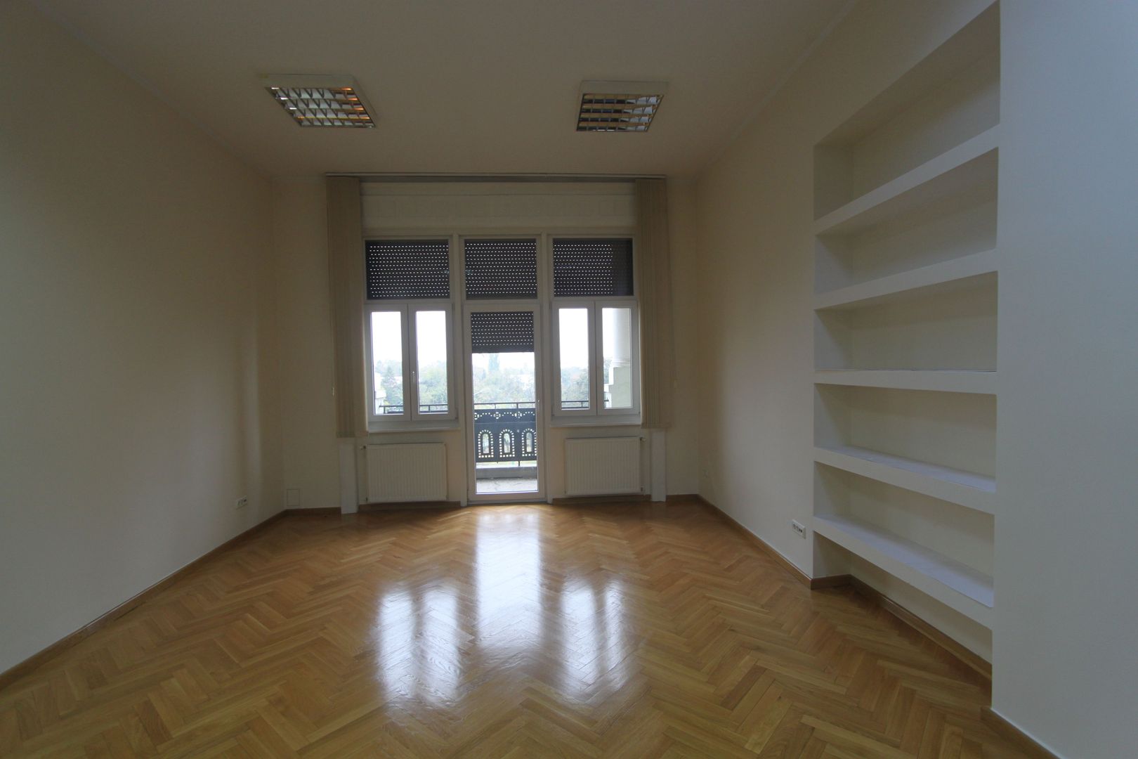 Apartament pretabil birou - Piata Victoriei - Poză 19