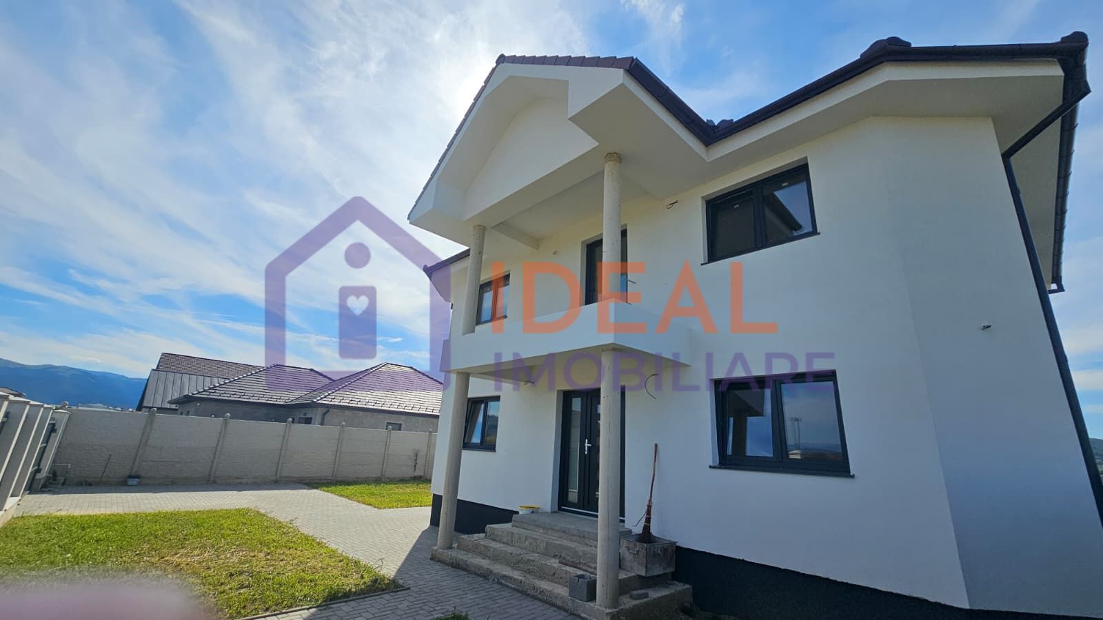 Casa Individuala Moderna cu 630 mp de curte, in Cristian - Poză 2